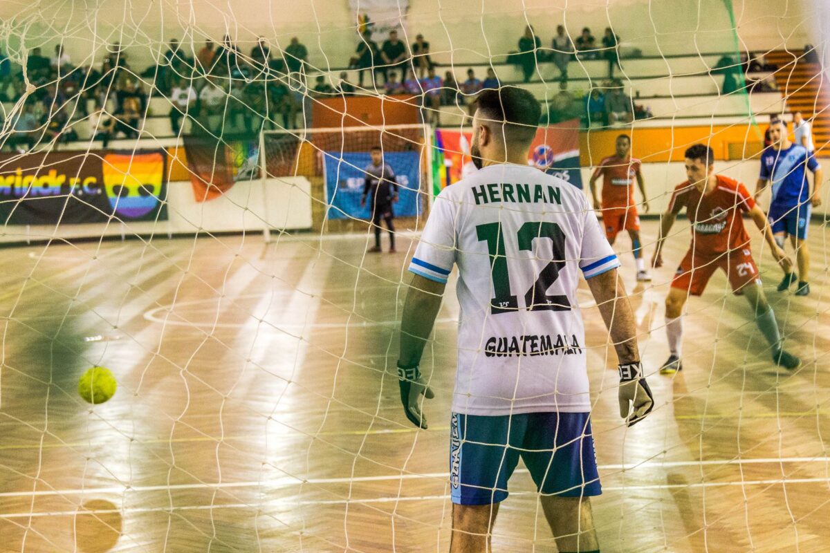 terrain handball amateur dégagements sécuritaires éviteront